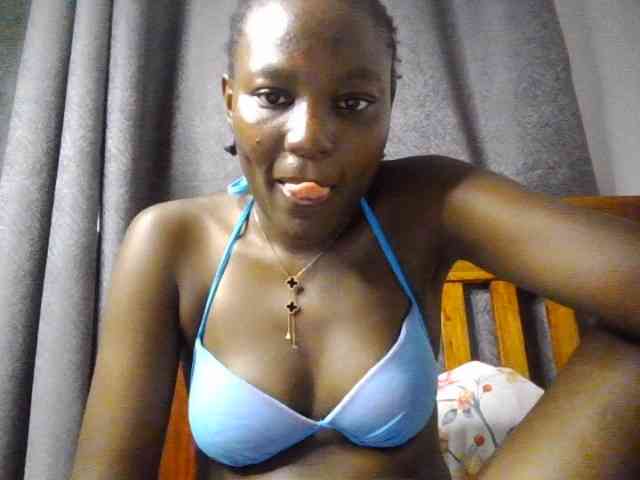 Dimplelaydy webcam