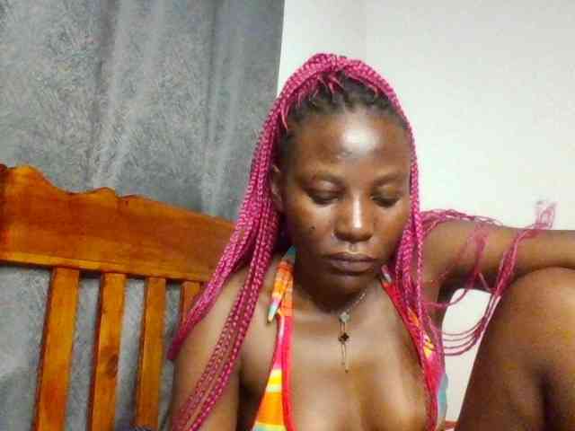 Dimplelaydy webcam
