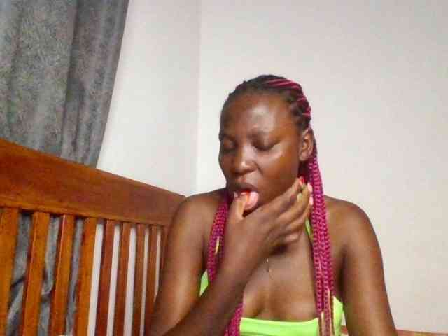 Dimplelaydy webcam
