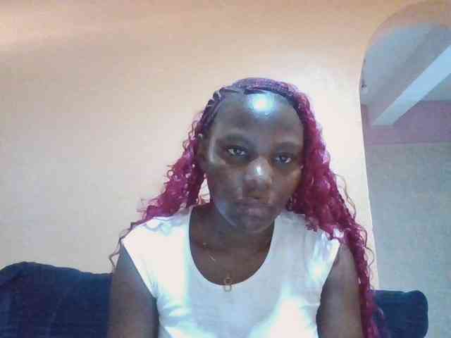 Dimplelaydy webcam