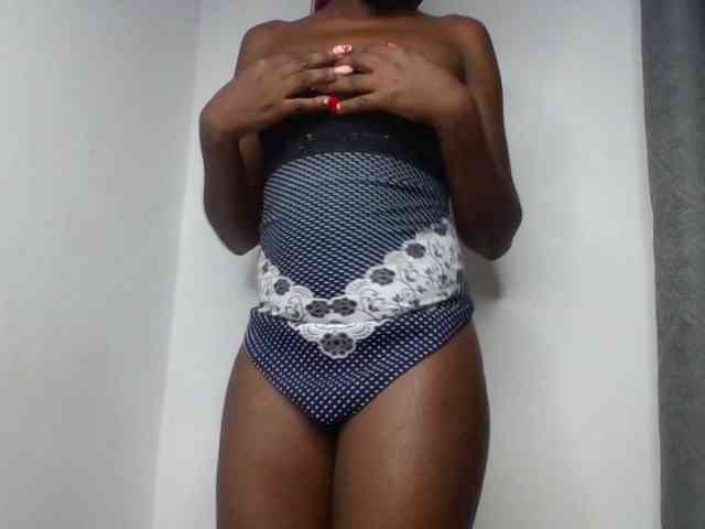 Dimplelaydy webcam