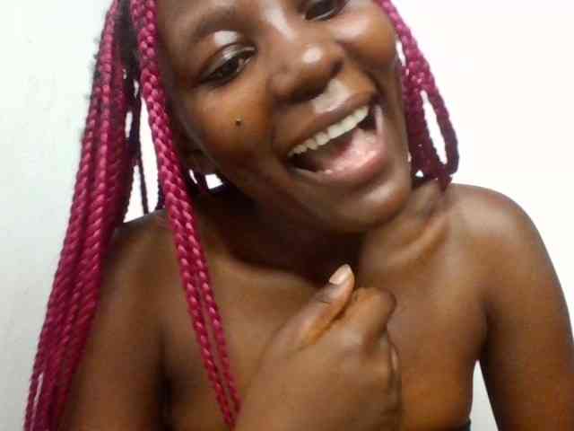 Dimplelaydy webcam