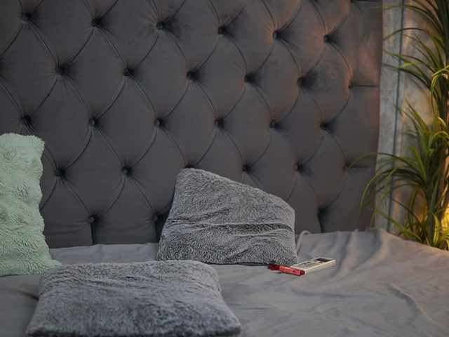 JadeYum live cam on BongaCams