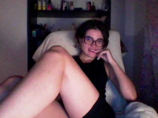 Evelinad live cam on BongaCams