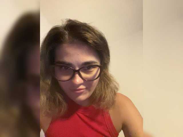 Kamelia7 live webcam show
