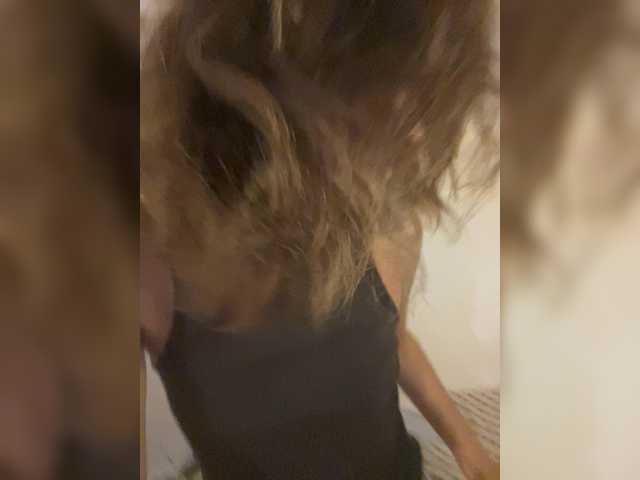 Evelinad live webcam show