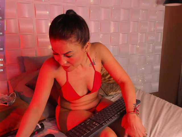 NinnaBallack live cam on BongaCams