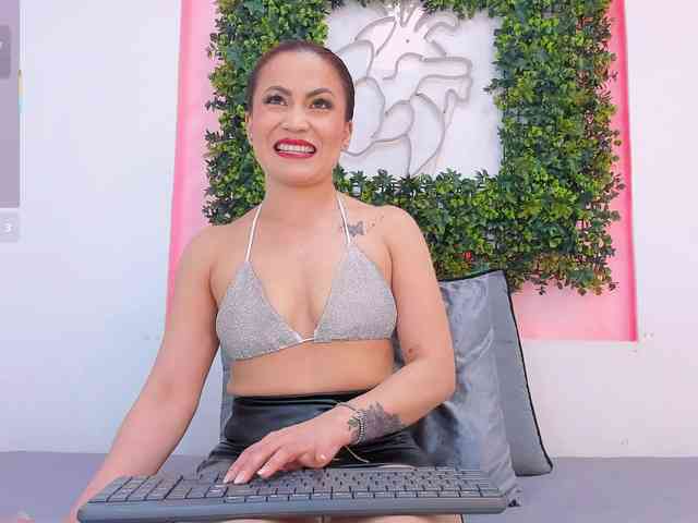 Model: NinnaBallack