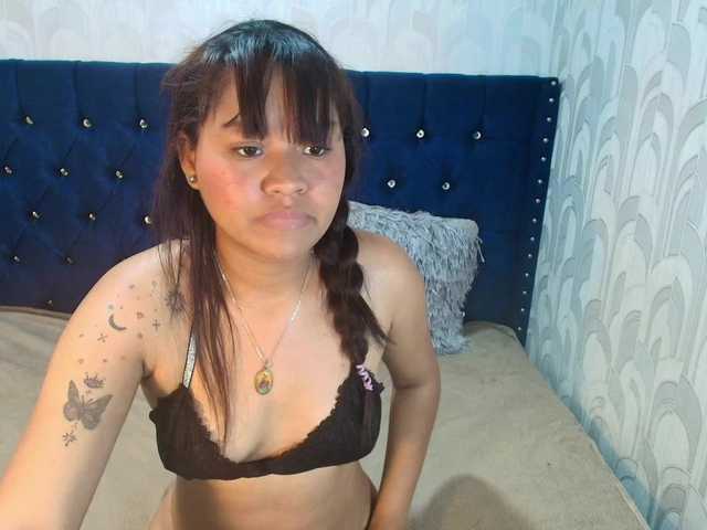 ScarletDream live cam on BongaCams