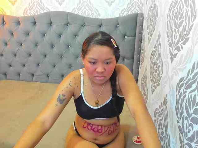 ScarletDream webcam