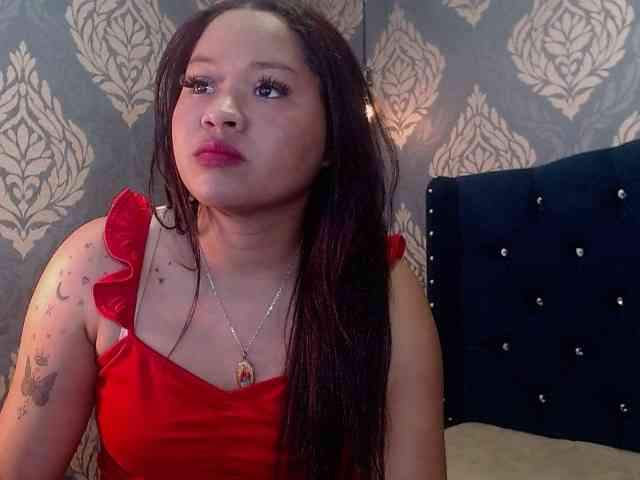 ScarletDream Live Webcam on BongaCams