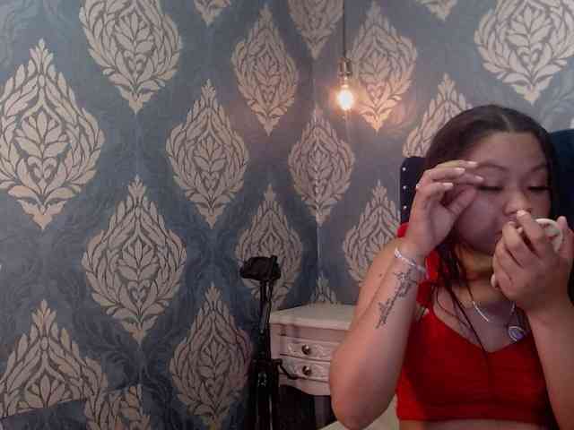 ScarletDream webcam