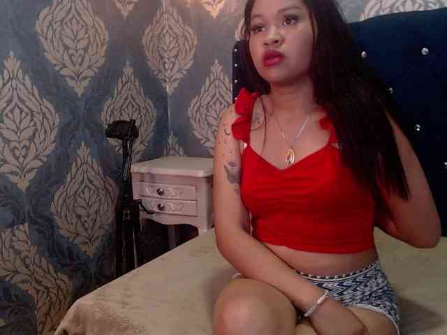 ScarletDream Live Webcam on BongaCams