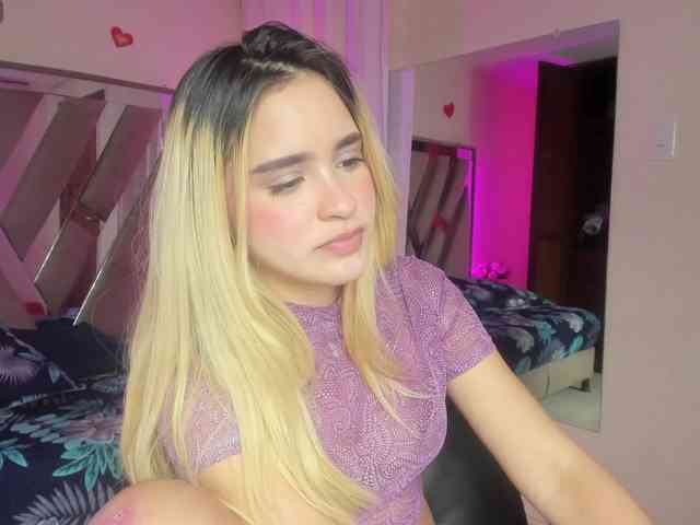 noa-cooper webcam