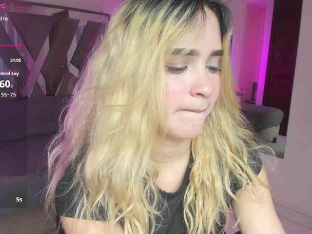 noa-cooper webcam