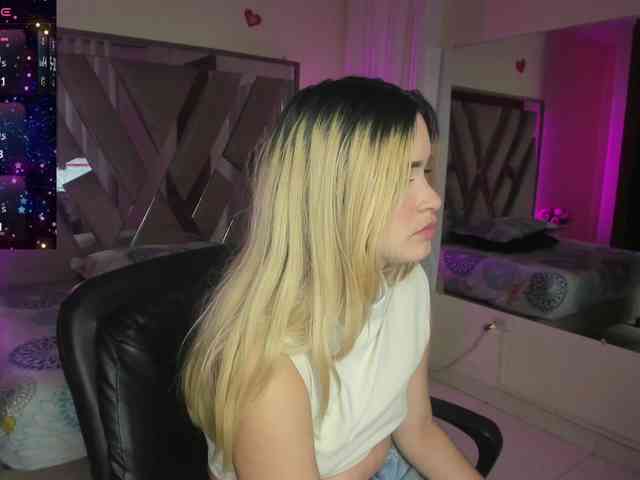 noa-cooper webcam