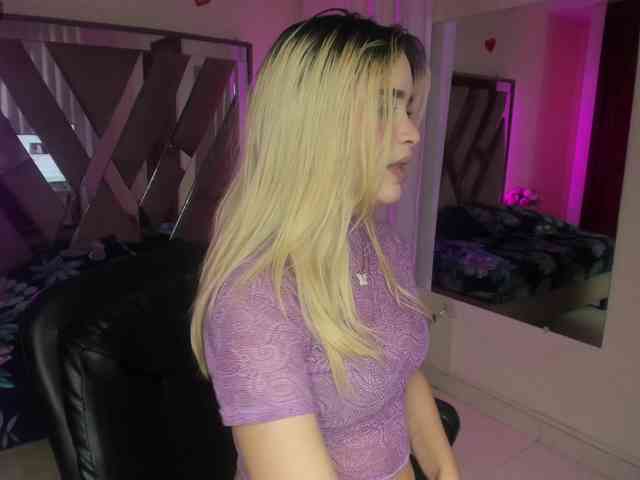 noa-cooper webcam
