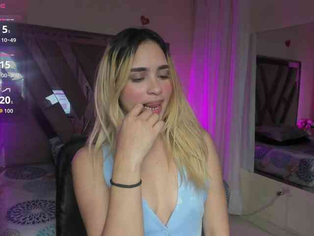 noa-cooper webcam
