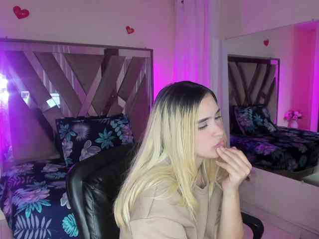 noa-cooper webcam