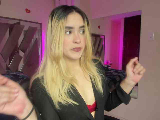 noa-cooper webcam