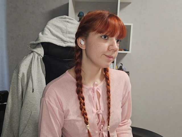 SesiliaNun live cam on BongaCams