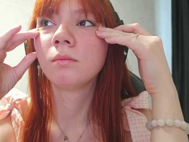 SesiliaNun live cam on BongaCams