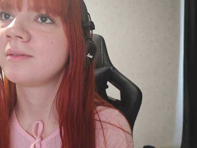SesiliaNun live cam on BongaCams