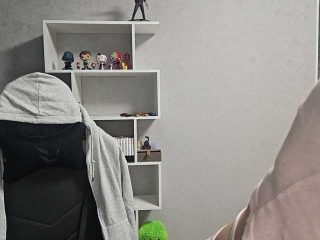 SesiliaNun Live Cam on BongaCams