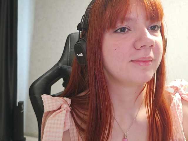 SesiliaNun live cam on BongaCams