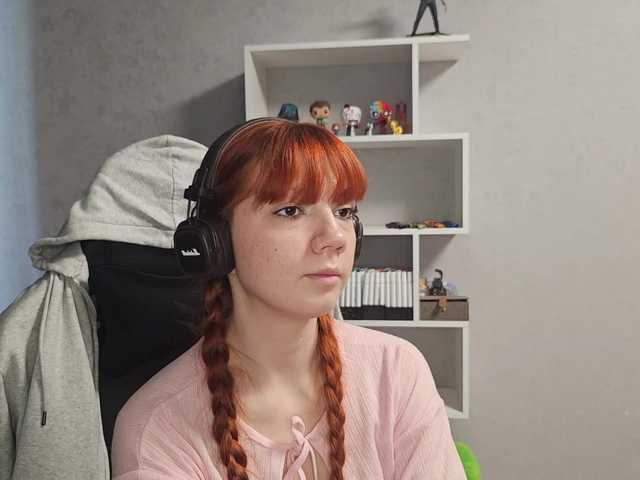 SesiliaNun live cam