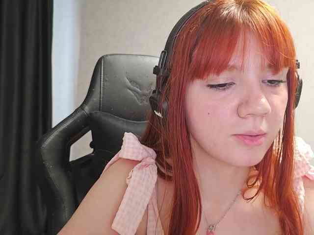 SesiliaNun webcam