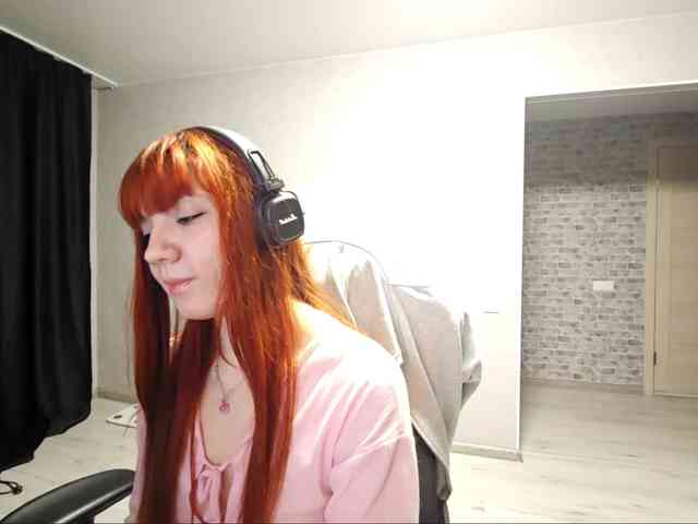 SesiliaNun webcam