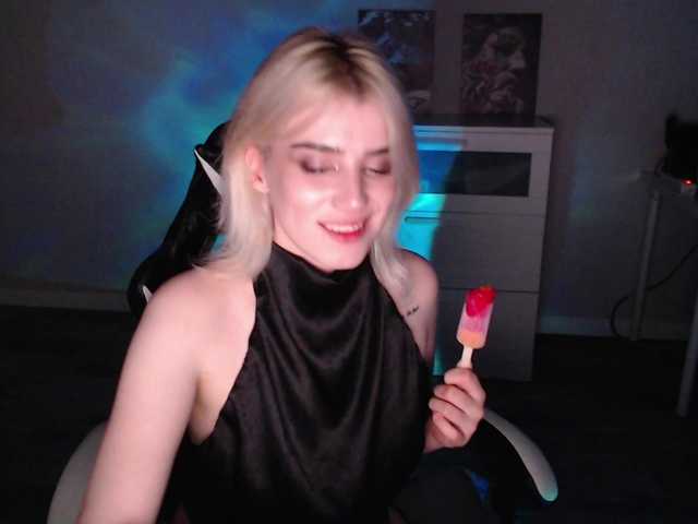 KissMeSlow- live cam on BongaCams