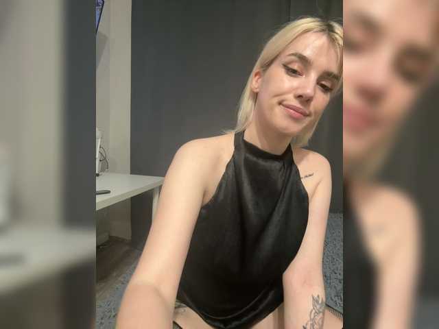Live трансляция KissMeSlow- - Runet.cam