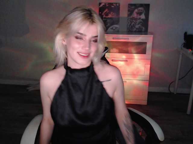 KissMeSlow- live cam on BongaCams