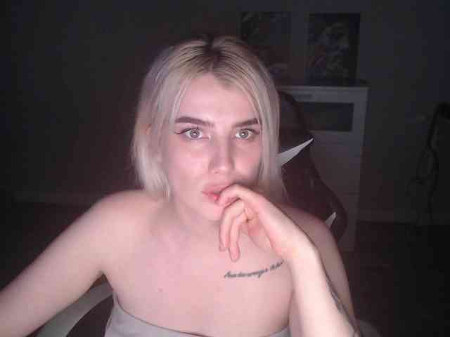 KissMeSlow- webcam