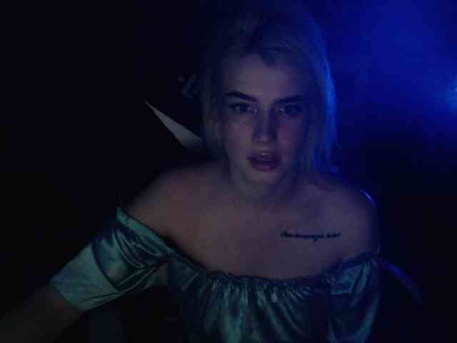 KissMeSlow- webcam