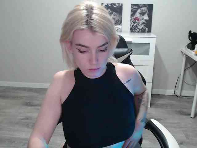 KissMeSlow- webcam