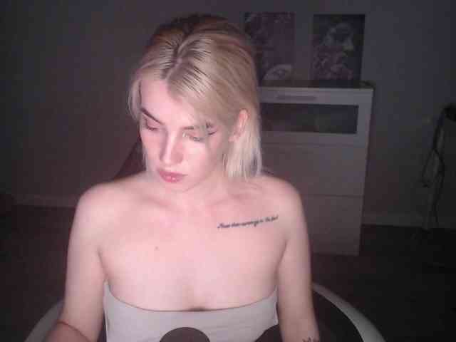 KissMeSlow- webcam
