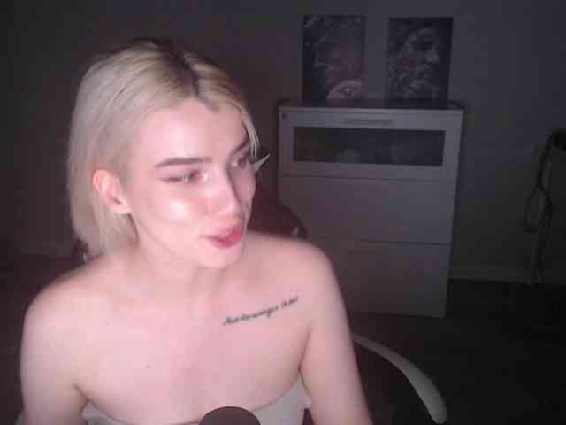 live sex tv KissMeSlow-
