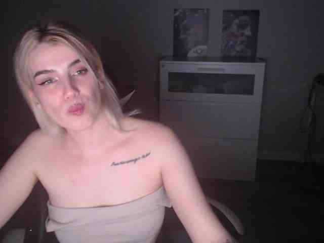 KissMeSlow- webcam