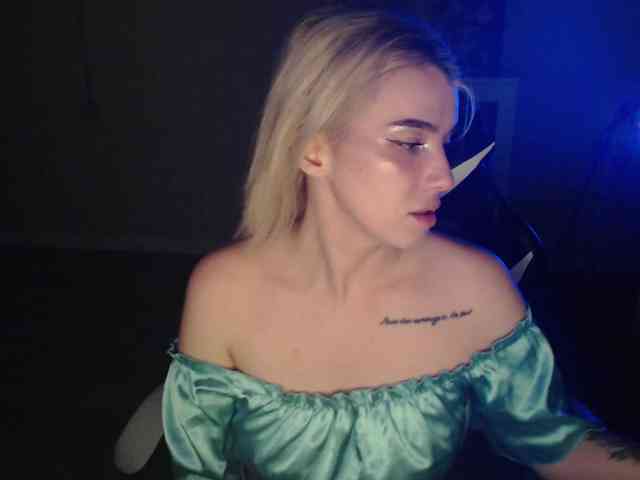 KissMeSlow- webcam