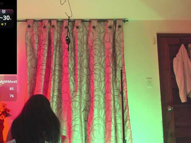 barbie-devon live cam on BongaCams