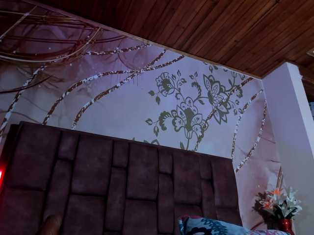 barbie-devon live cam on BongaCams
