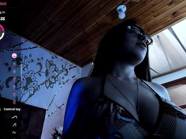 barbie-devon live cam on BongaCams