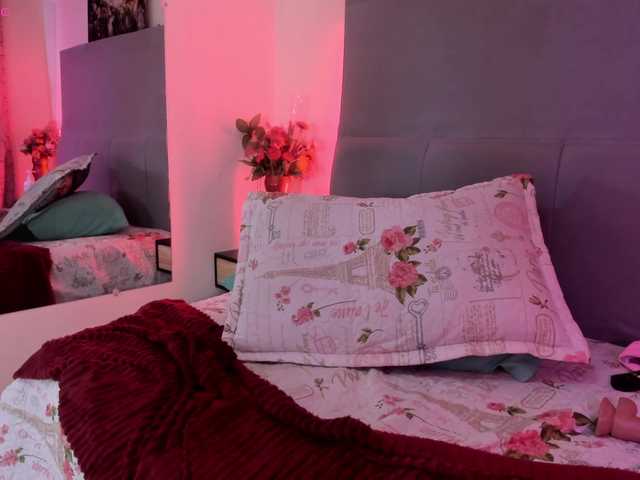 barbie-devon live cam on BongaCams
