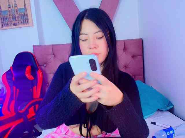 AlannaSweett webcam