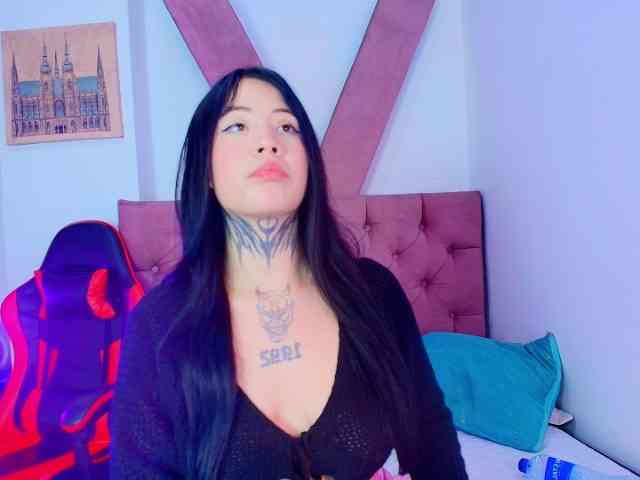 AlannaSweett webcam