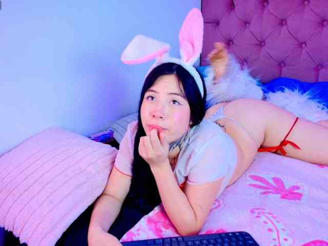 AlannaSweett webcam