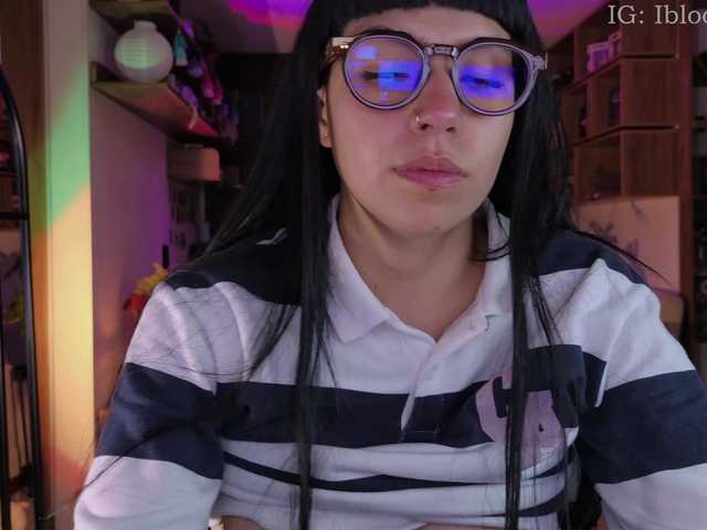 SaraaDesire live cam on BongaCams
